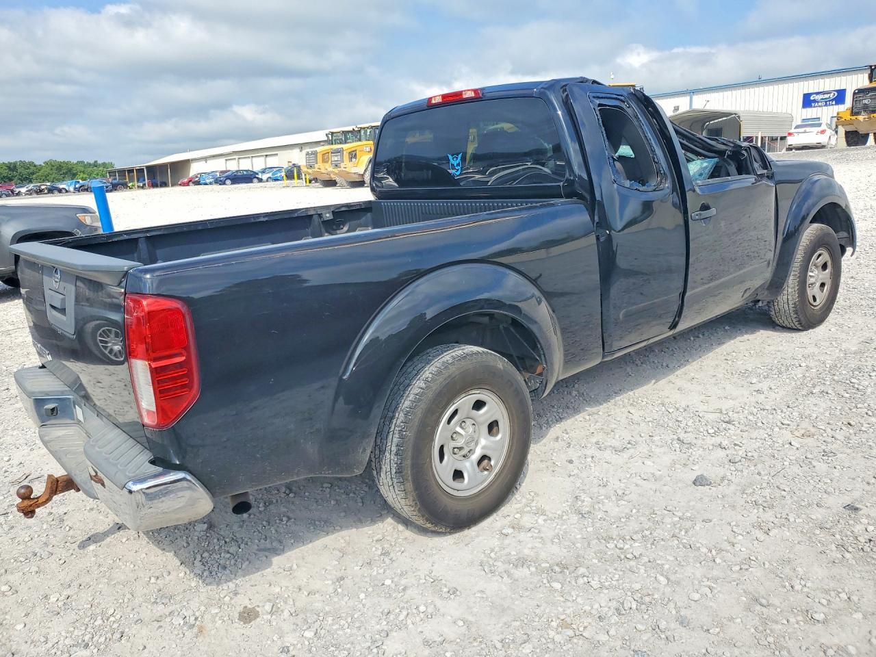 2016 Nissan Frontier S