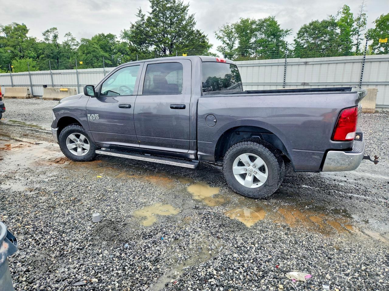 2022 Dodge RAM 1500 Classic Tradesman