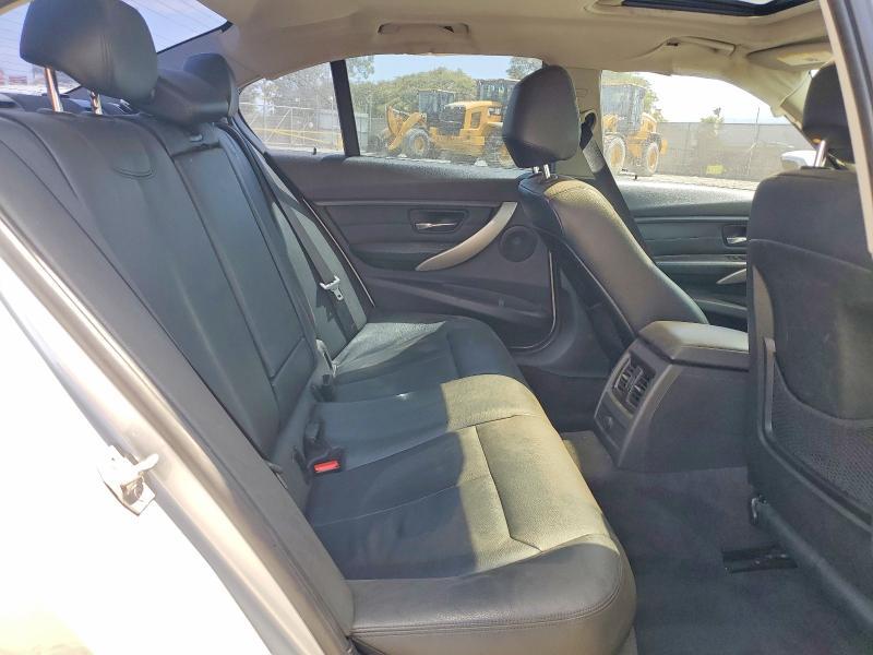 2013 BMW 328 i
