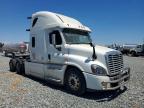 2018 Freightliner Cascadia 125 Semi Truck