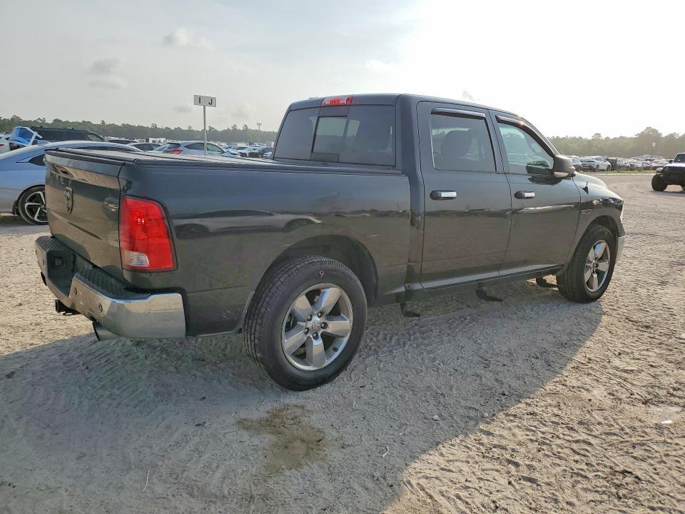 2018 Dodge RAM 1500 SLT