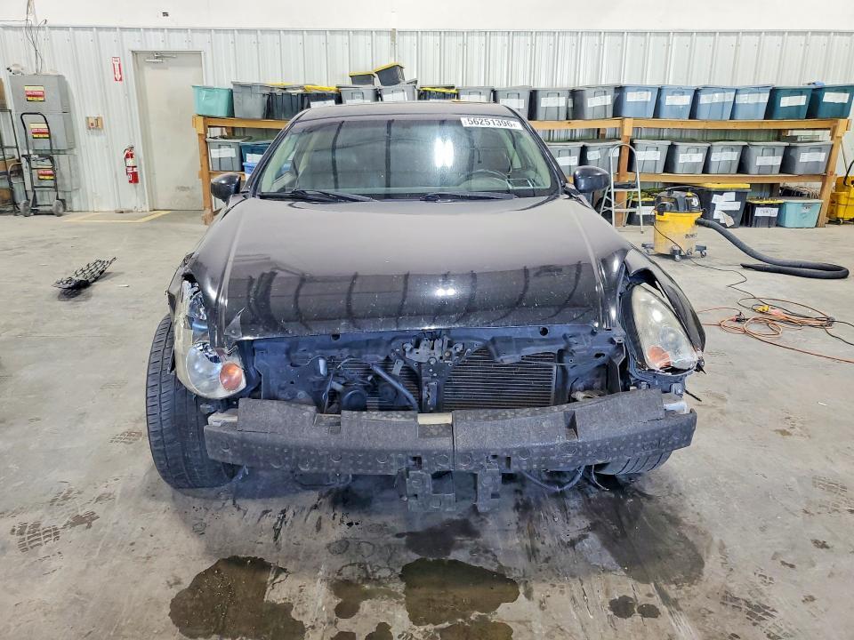 2004 Infiniti G35 Base