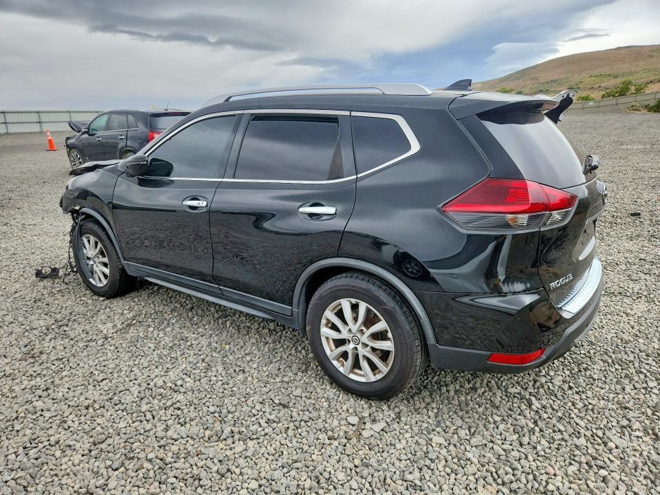 2019 Nissan Rogue sv