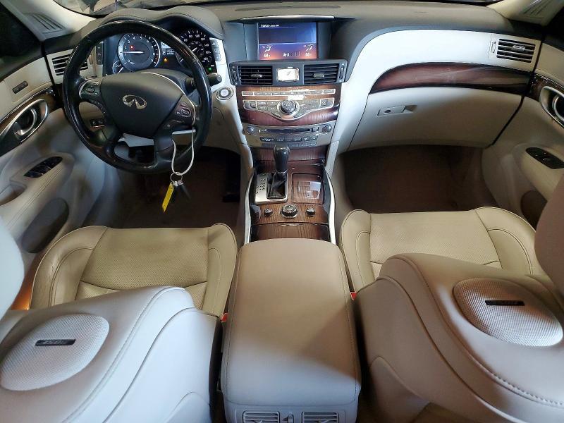 2015 Infiniti Q70 3.7