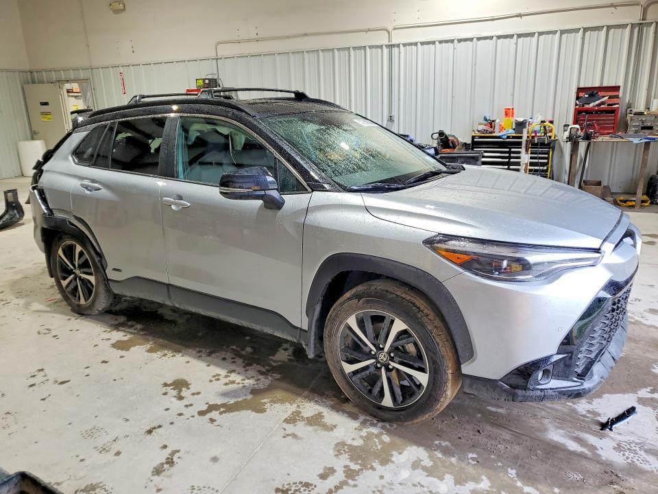 2024 Toyota Corolla Cross Hybrid xse