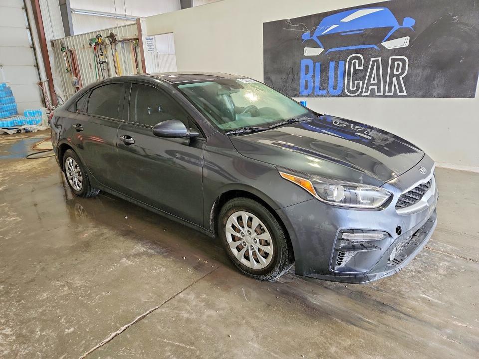 2021 KIA Forte fe