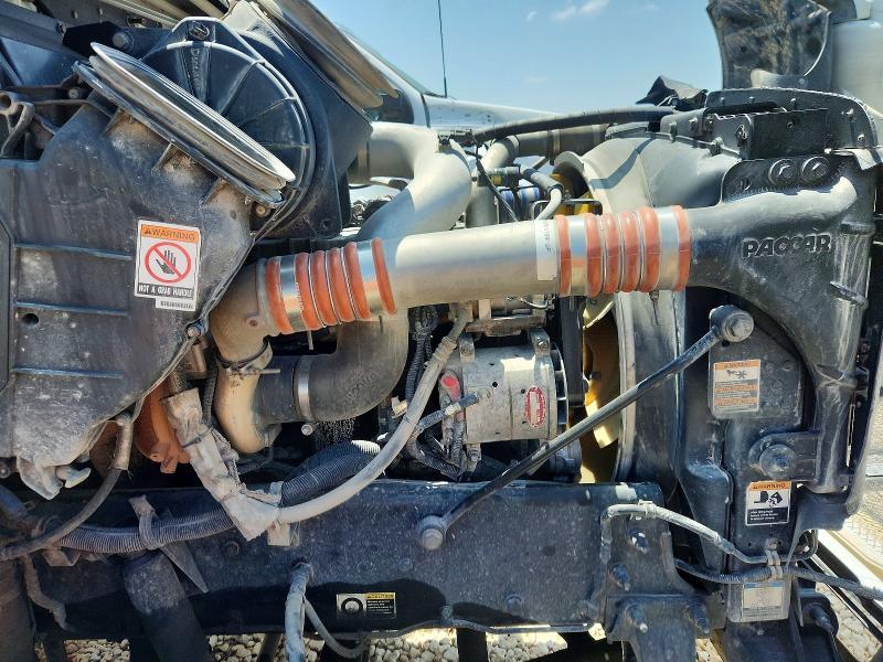 2015 Kenworth Construction T370