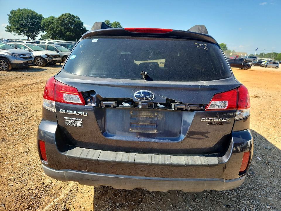 2010 Subaru Outback 2.5i Premium