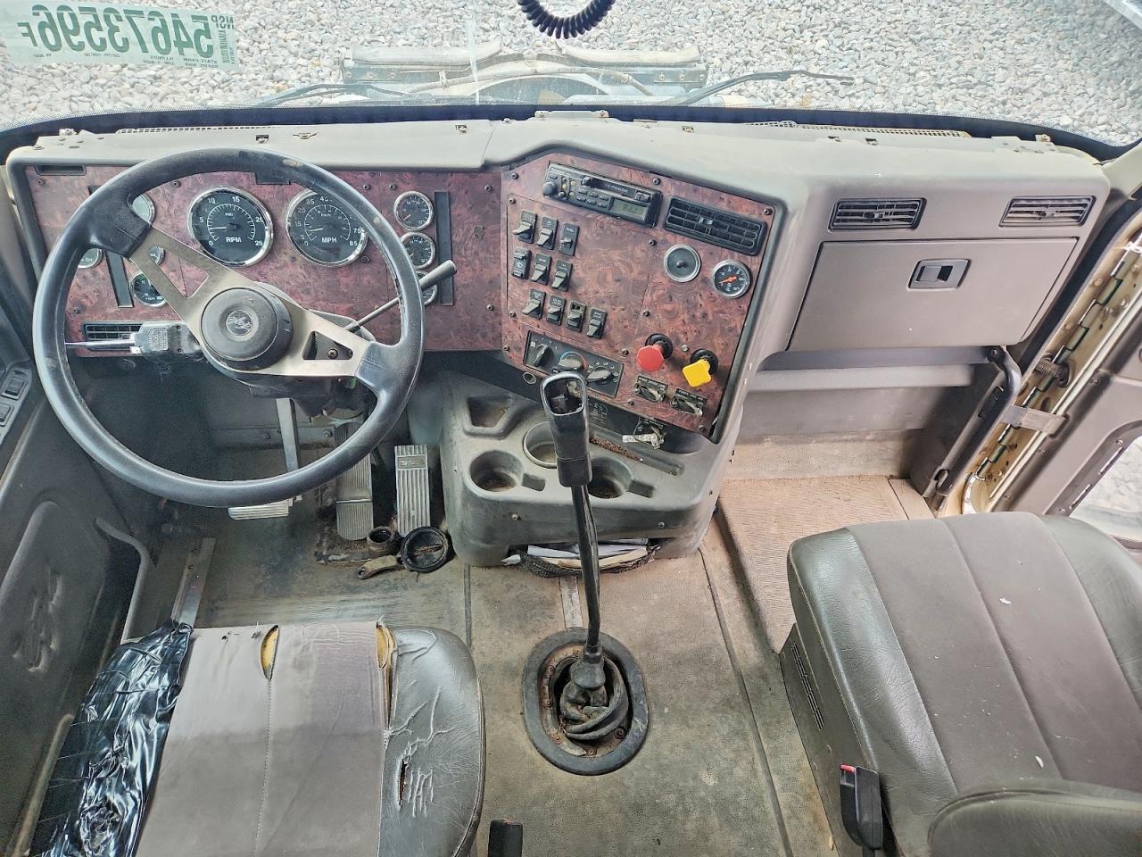 2001 International 9200 9200I