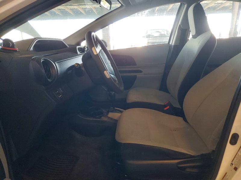 2014 Toyota Prius c one