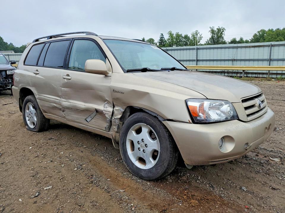 2004 Toyota Highlander