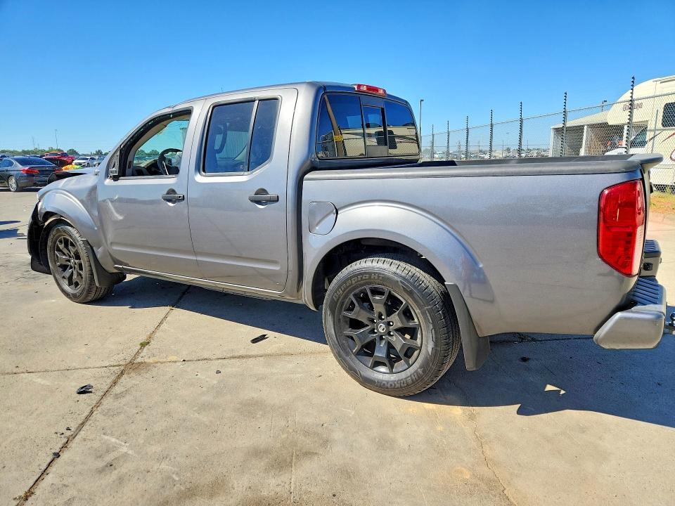 2021 Nissan Frontier SV
