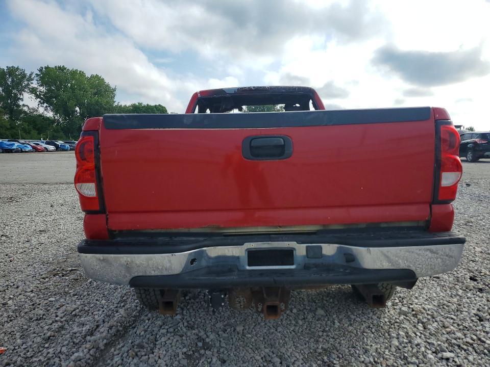 2004 GMC Sierra K2500 Heavy Duty