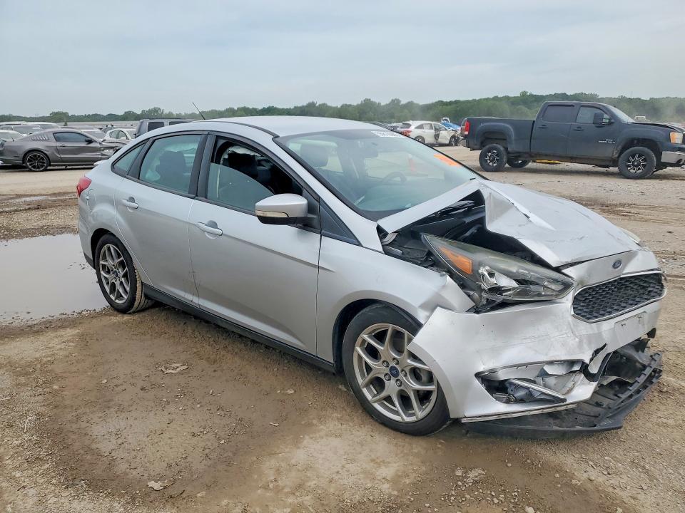 2015 Ford Focus se