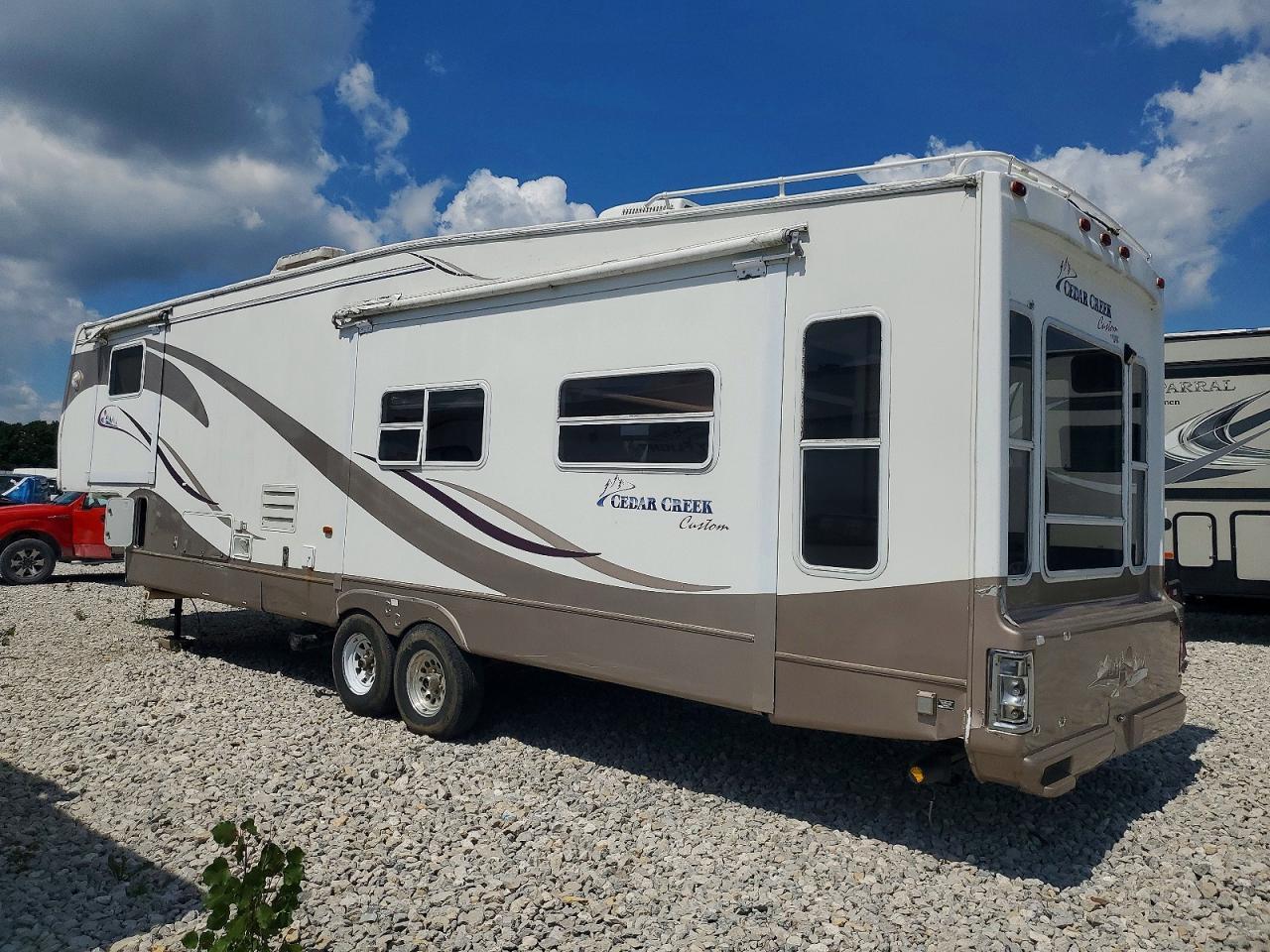 2001 RV 2001 Forest River Cedar Creek Camper
