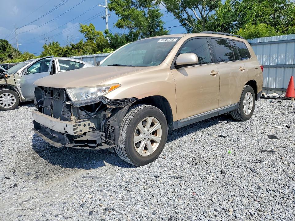 2013 Toyota Highlander Plus