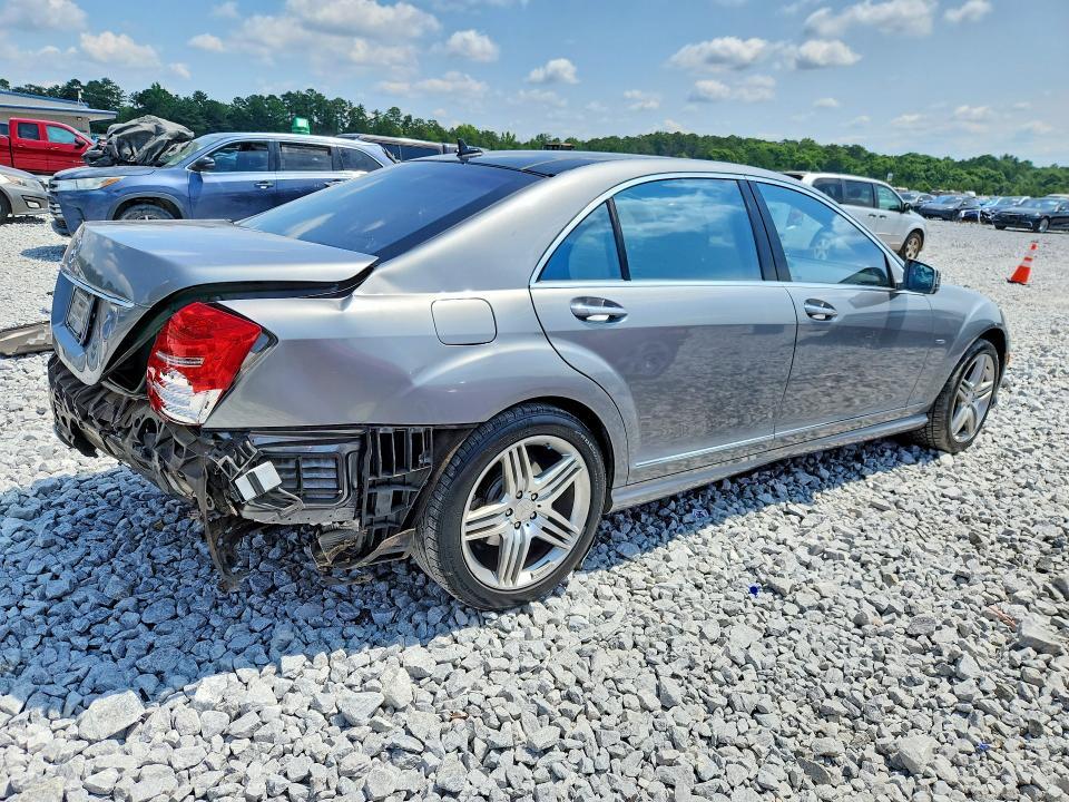 2012 Mercedes-Benz S 550