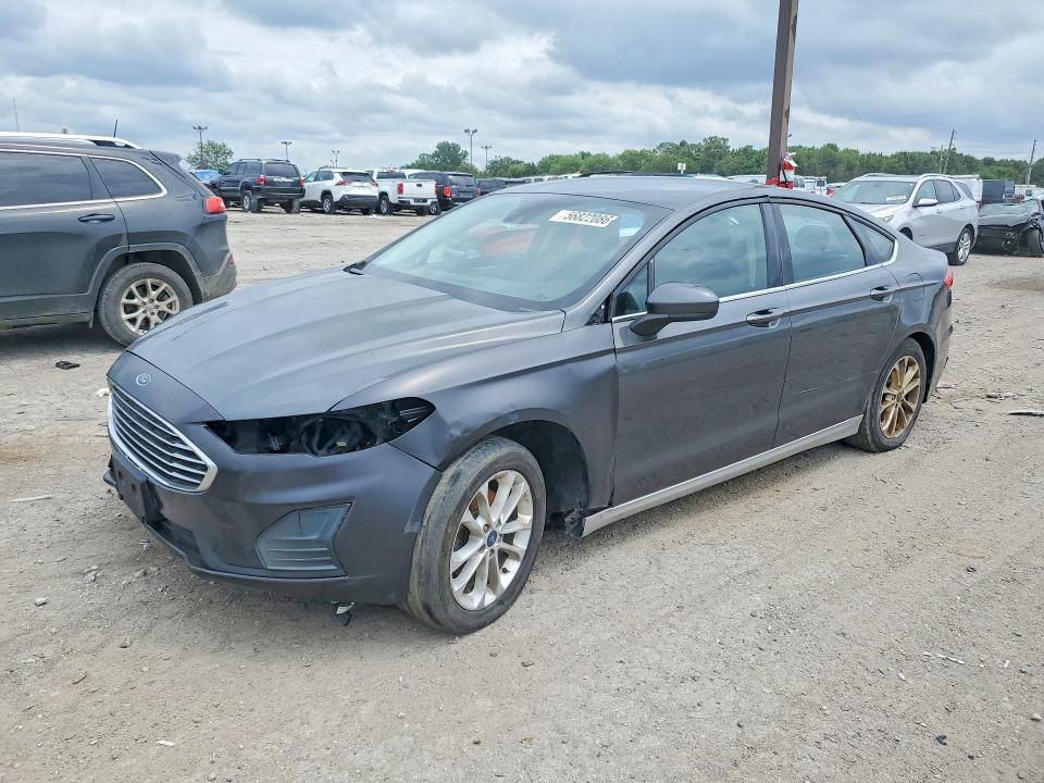 2019 Ford Fusion se