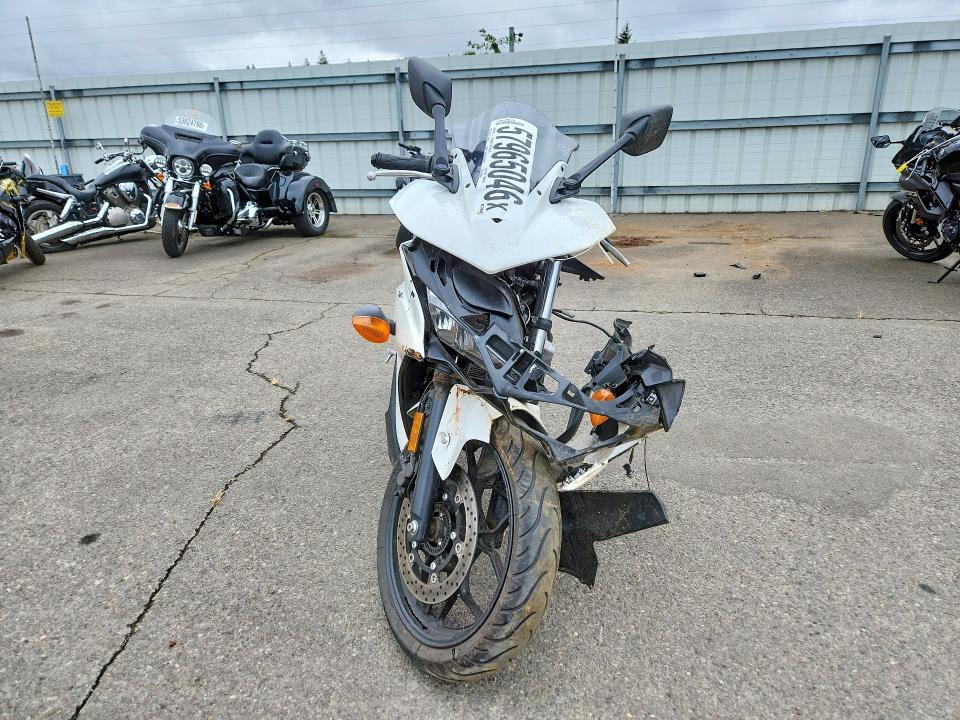 2017 Yamaha YZFR3 A