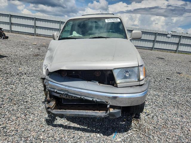 1999 Toyota 1999 Niss 4 Runner