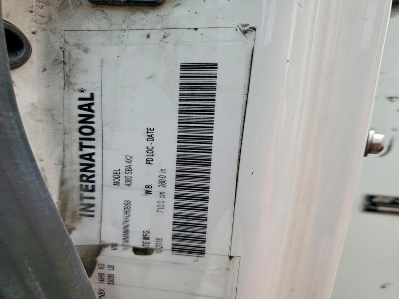 2019 International 4300 BOX Truck