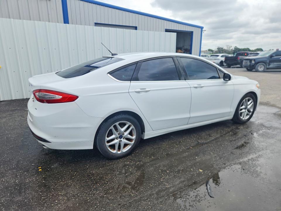 2016 Ford Fusion se