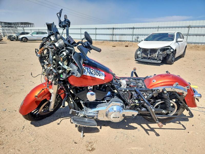 2011 Harley-Davidson Flhx