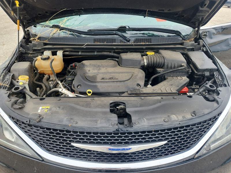 2019 Chrysler Pacifica Touring l