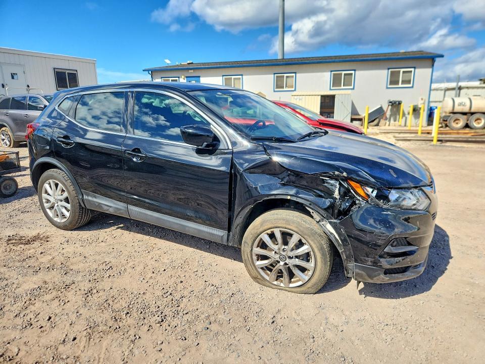 2020 Nissan Rogue Sport s