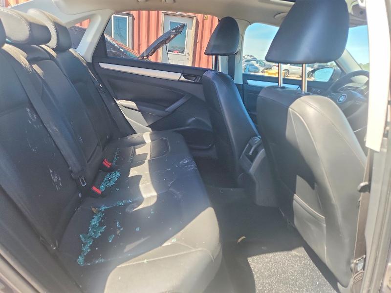 2012 Volkswagen Passat se
