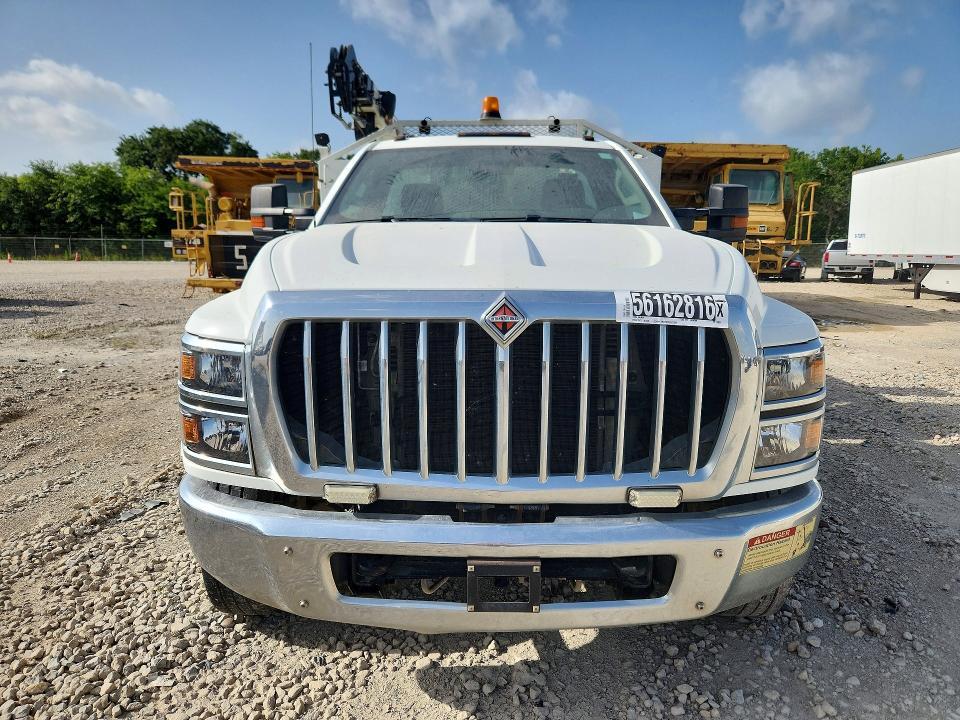 2020 International CV515