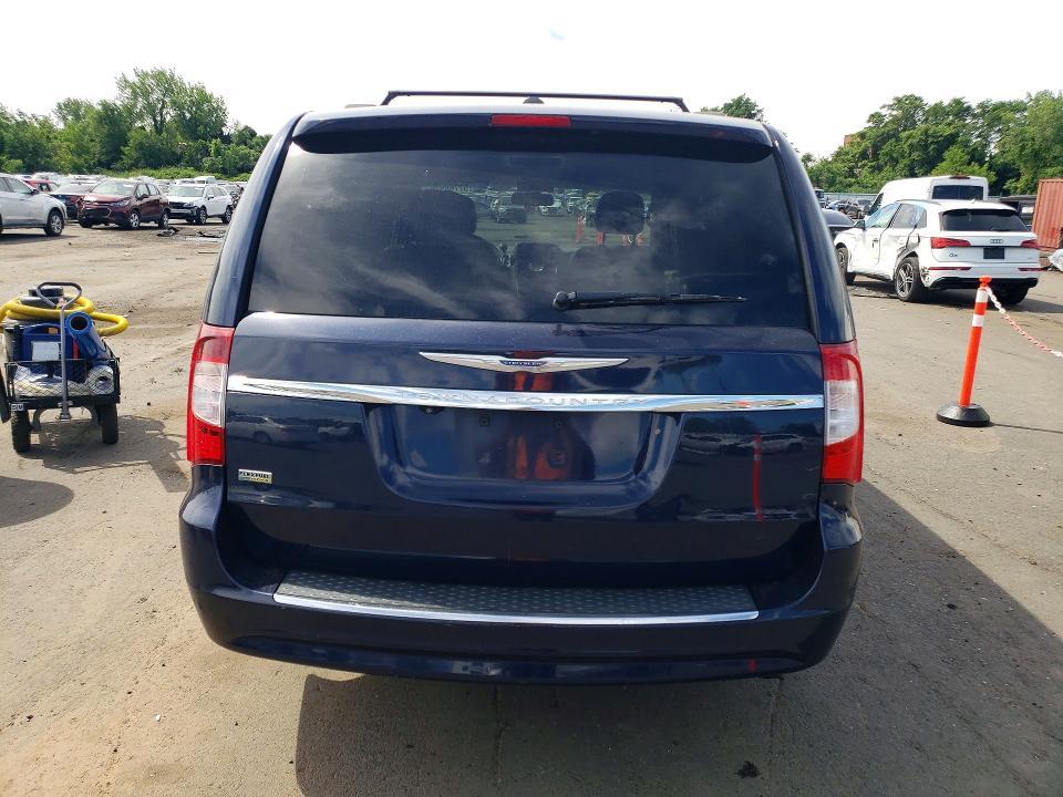 2014 Chrysler Town & Country Touring