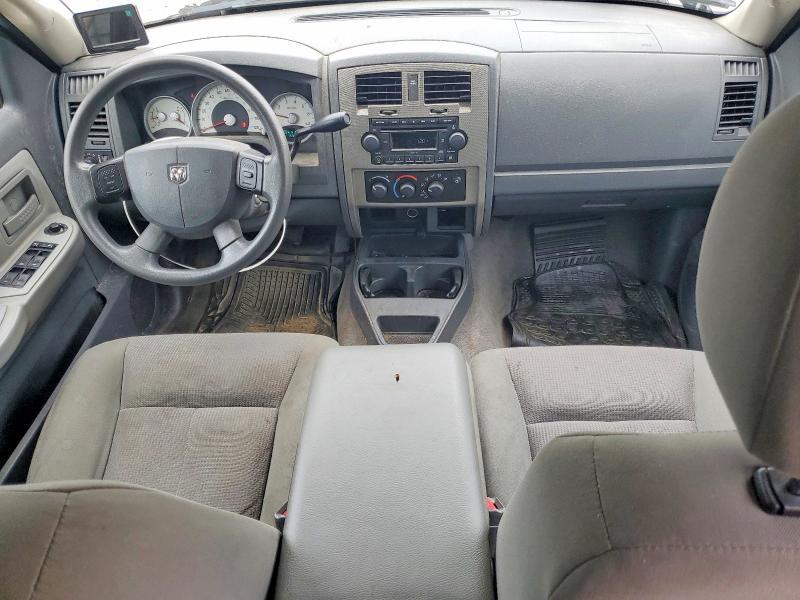 2006 Dodge Dakota Quad SLT