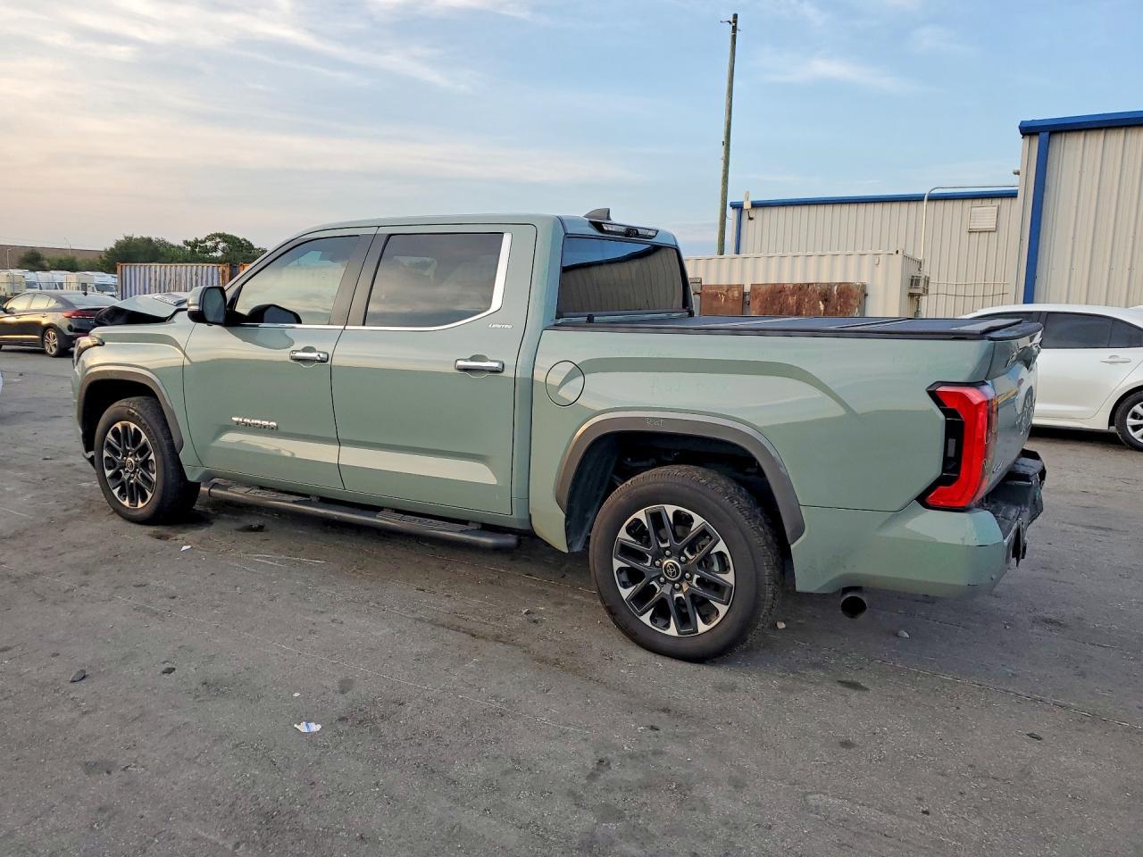 2024 Toyota Tundra Limited HV