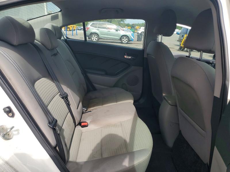 2015 KIA Forte lx