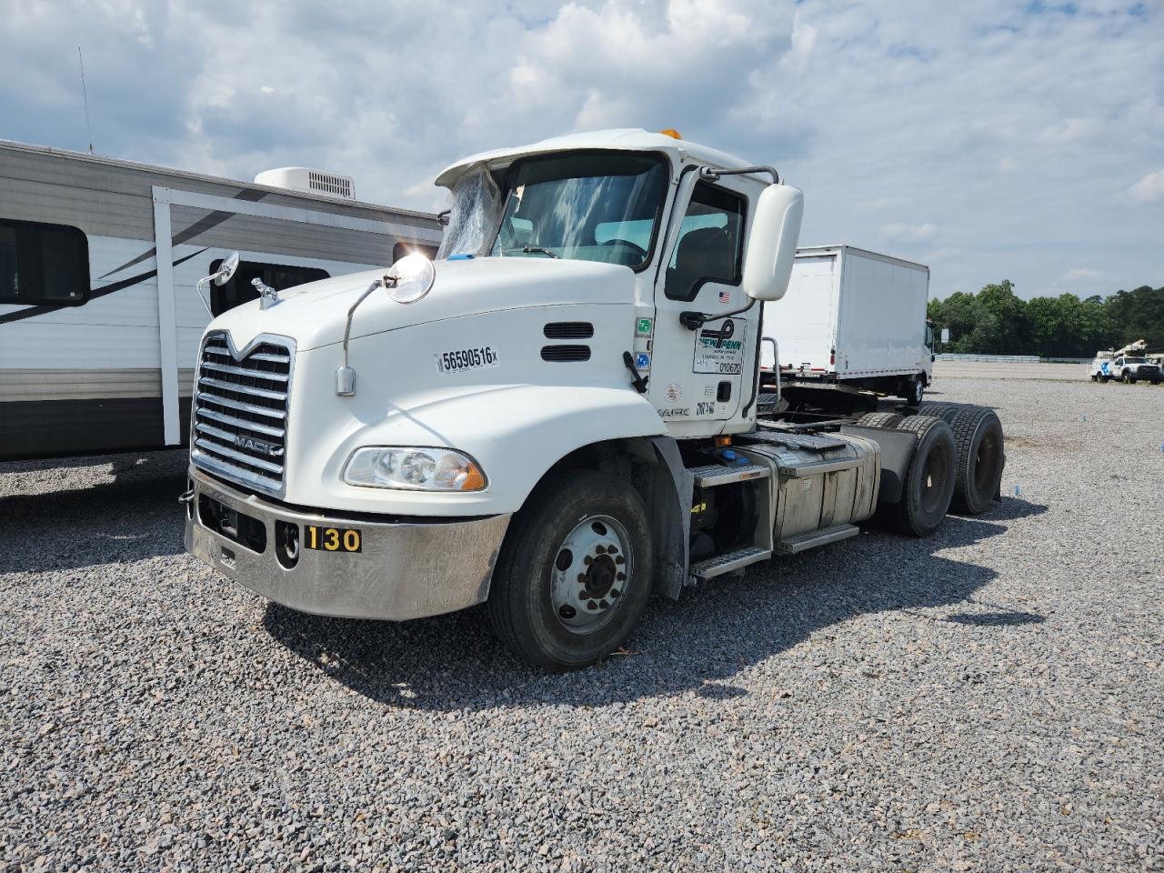2017 Mack 600 CXU600