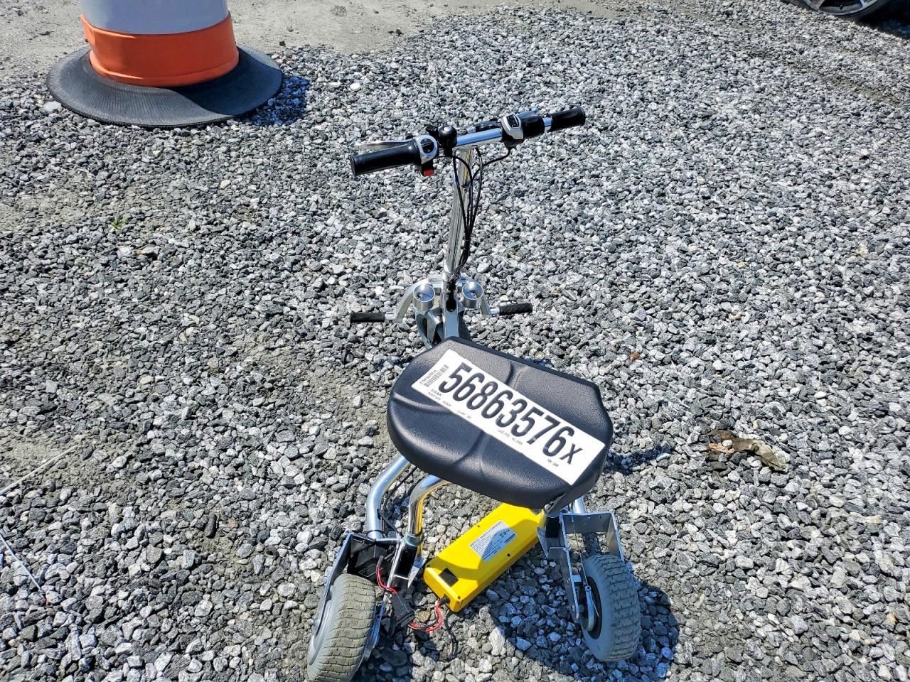 2022 Travepreme Scooter