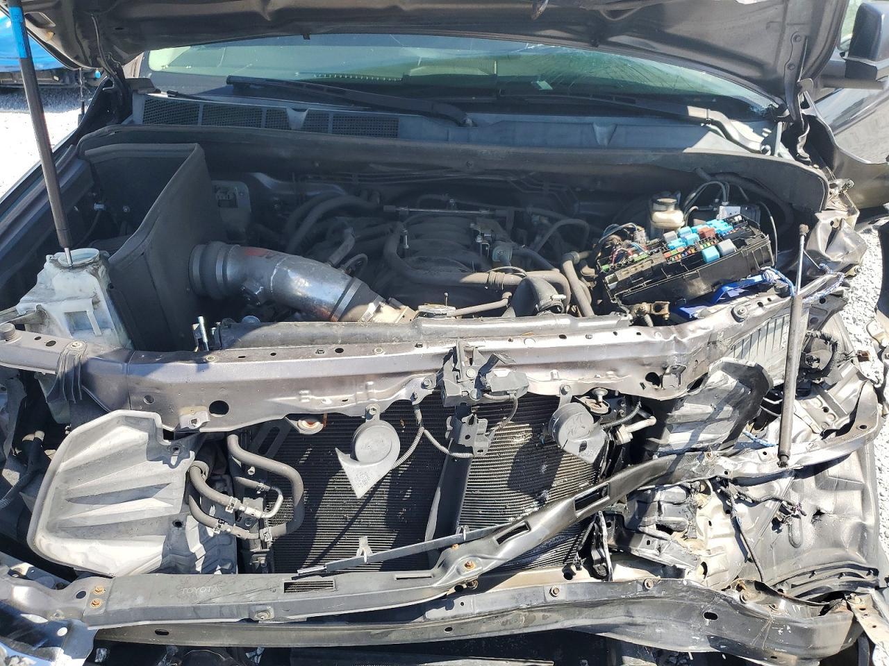 2016 Toyota Tundra SR5