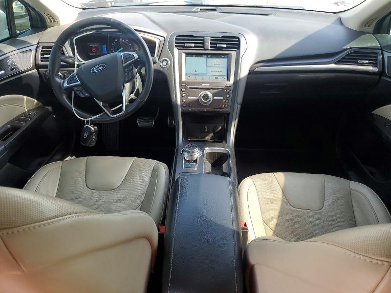 2018 Ford Fusion Titanium/platinum