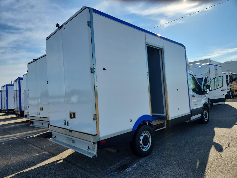 2022 Ford Transit Delivery Truck