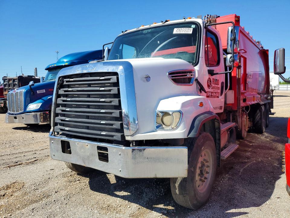2013 Freightliner 108SD Refuse Truck