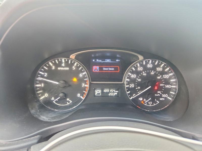 2014 Nissan Pathfinder sv