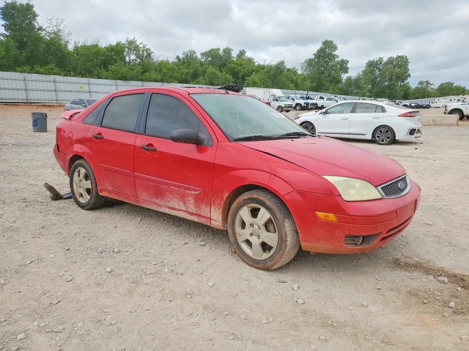 2005 Ford Focus ZX4
