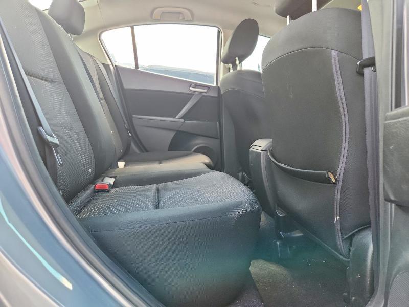 2012 Mazda 3 I
