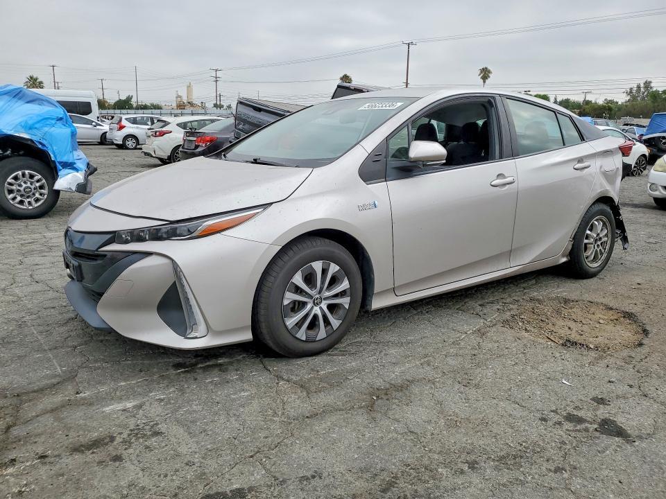 2021 Toyota Prius Prime le