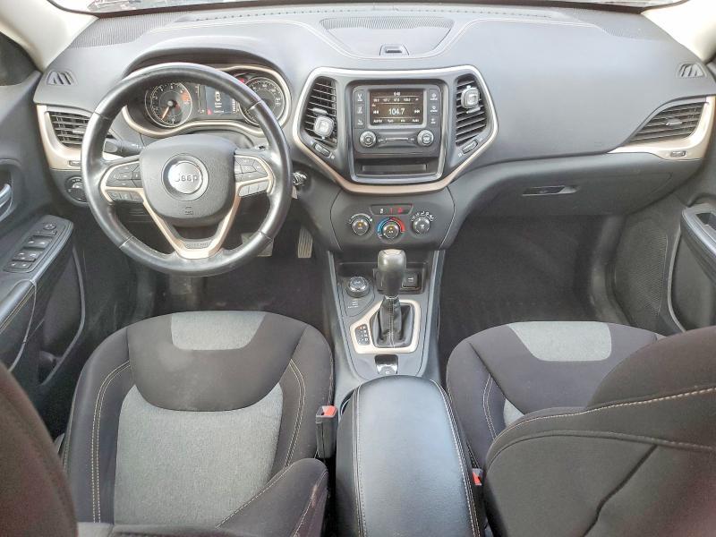 2016 Jeep Cherokee Sport