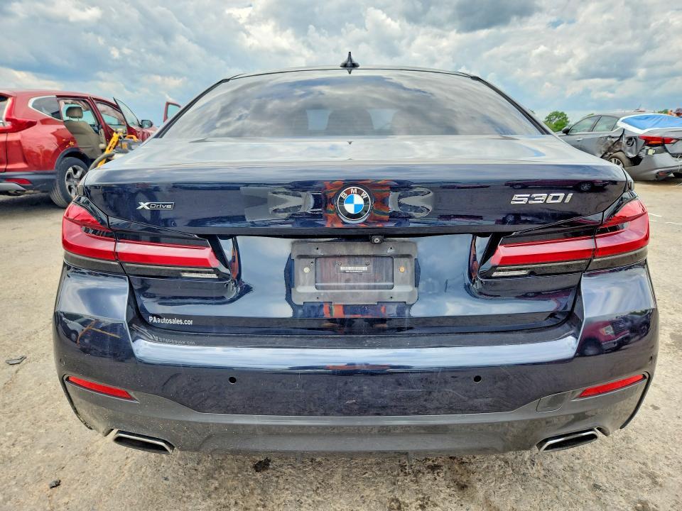 2021 BMW 530 xi
