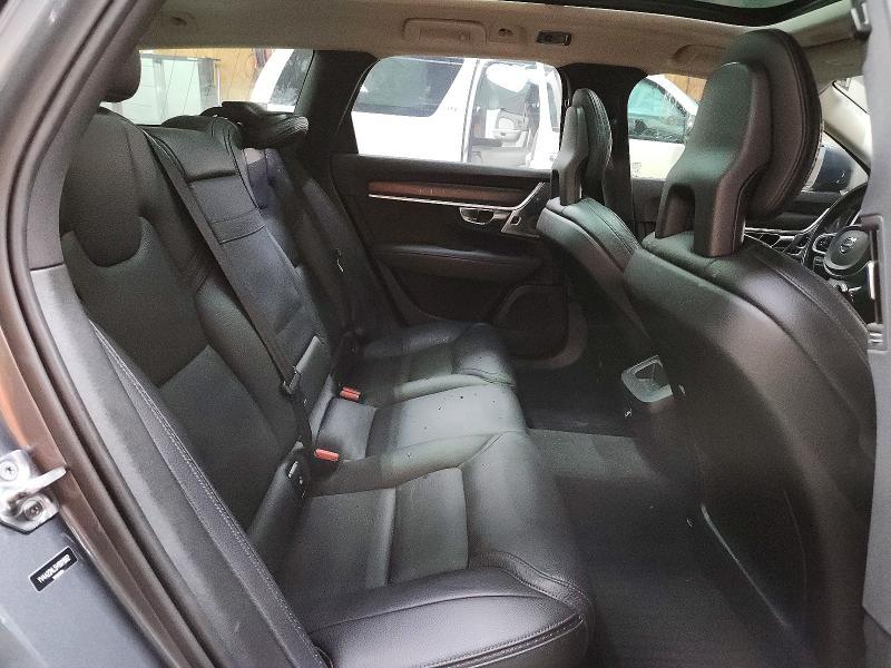 2017 Volvo V90 Cross Country T6 Inscription