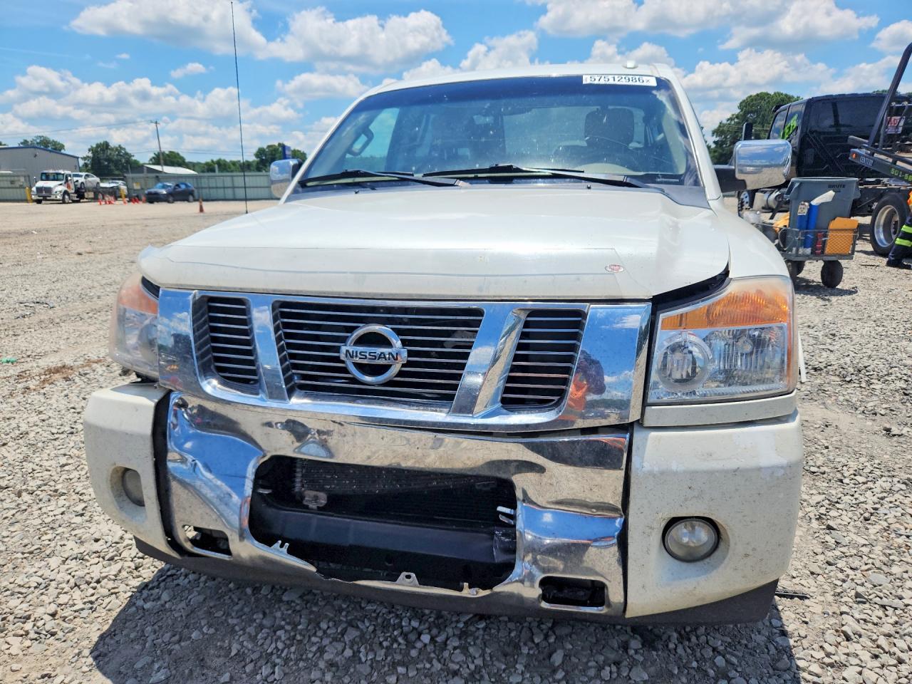 2015 Nissan Titan SL