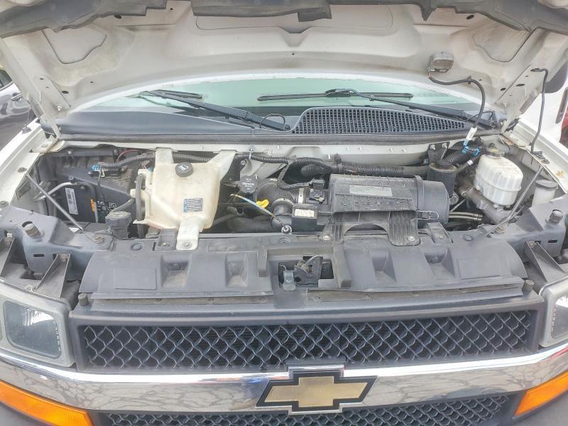2019 Chevrolet Express G2500 LT
